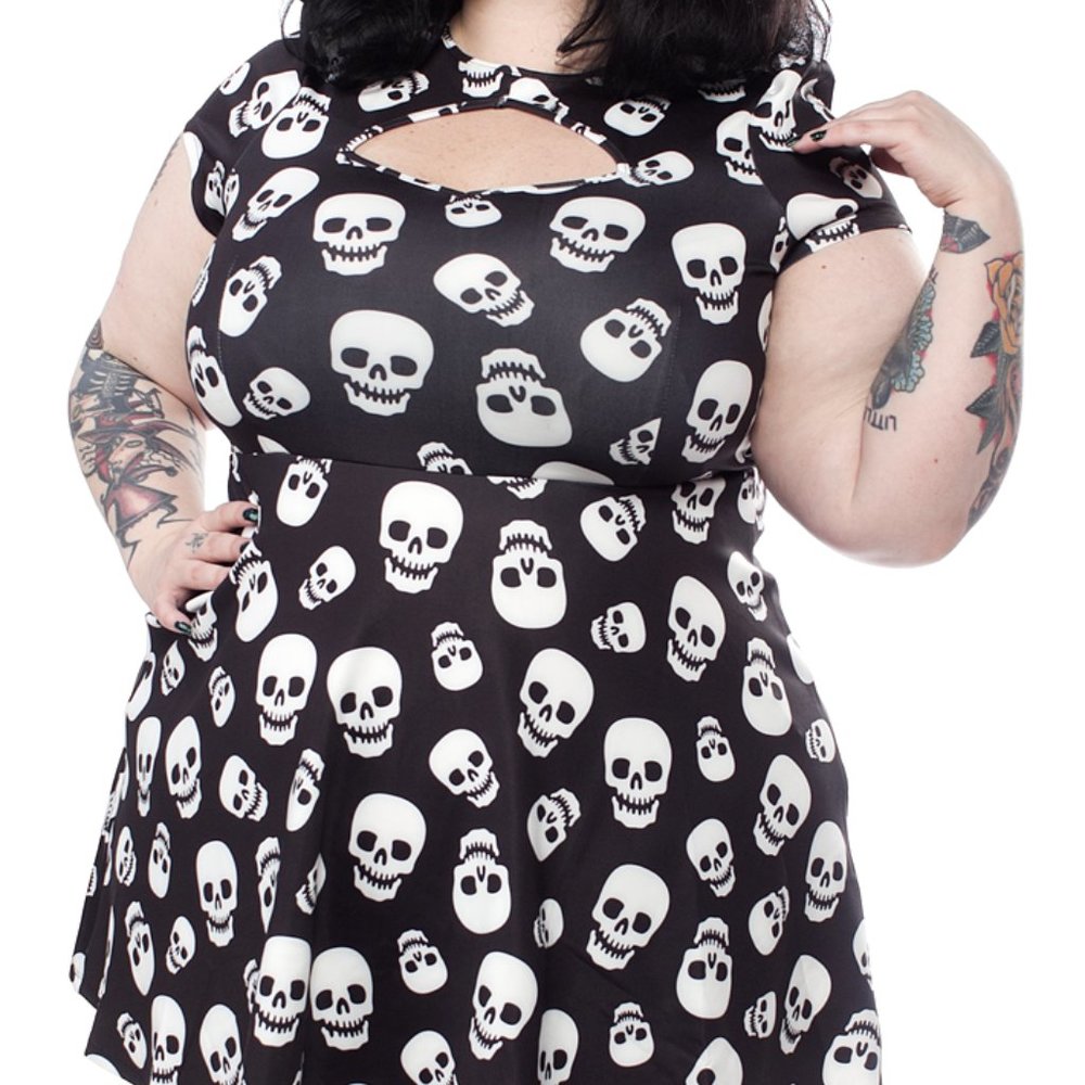**SOURPUSS LUST FOR SKULLS SCUBA DRESS**